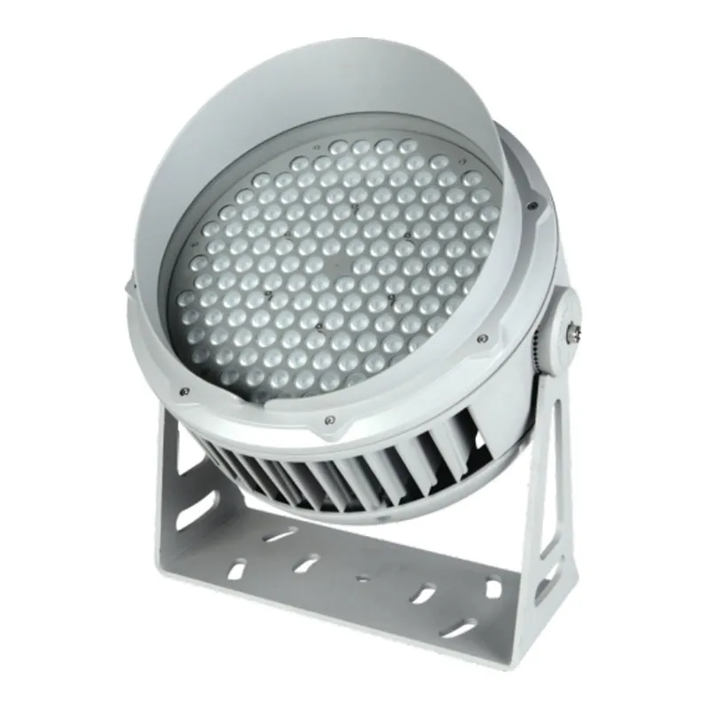 Qual è la differenza tra un proiettore a LED e un faretto a LED?